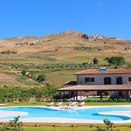 Tenuta Lanza Il Mulino Acquaviva Platani Zewnętrze zdjęcie