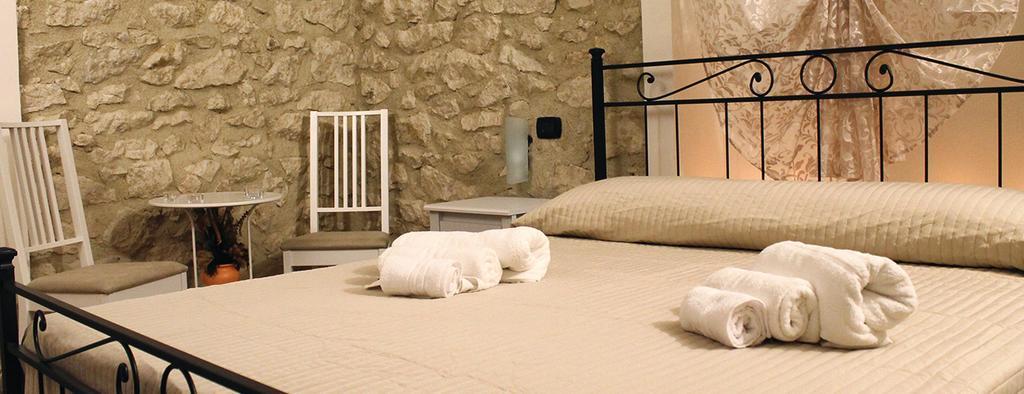 Tenuta Lanza Il Mulino Acquaviva Platani Zewnętrze zdjęcie