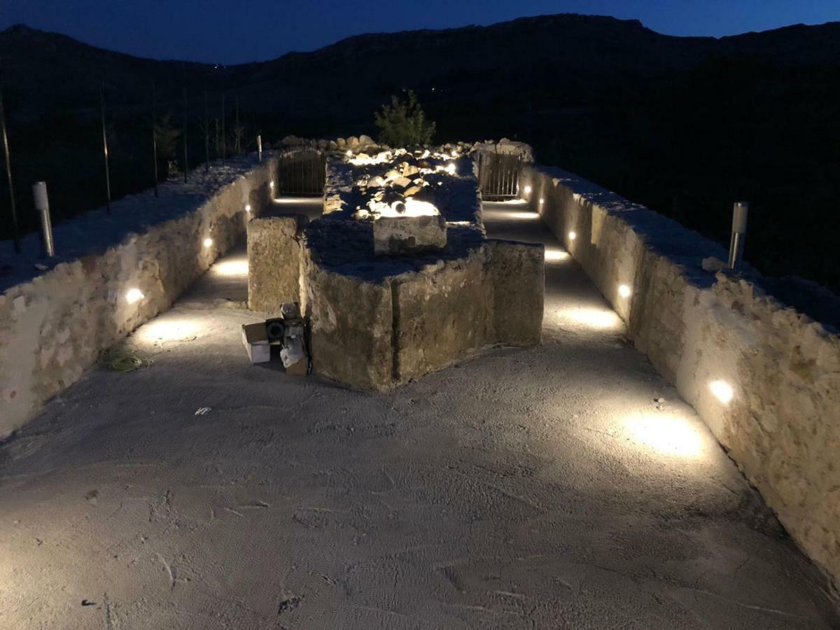Tenuta Lanza Il Mulino Acquaviva Platani Zewnętrze zdjęcie