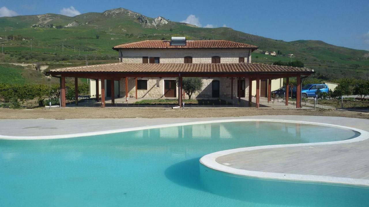 Tenuta Lanza Il Mulino Acquaviva Platani Zewnętrze zdjęcie
